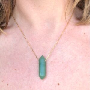 Naszyjnik z awenturynem – naszyjnik z zielonym kryształem | Ametyst Studio