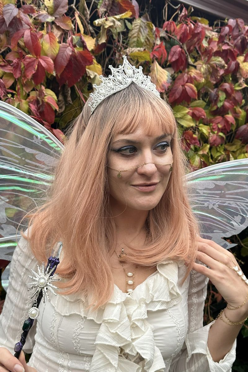 srebrny diadem z kryształkami korona tiara ametyst studio agata marglewska